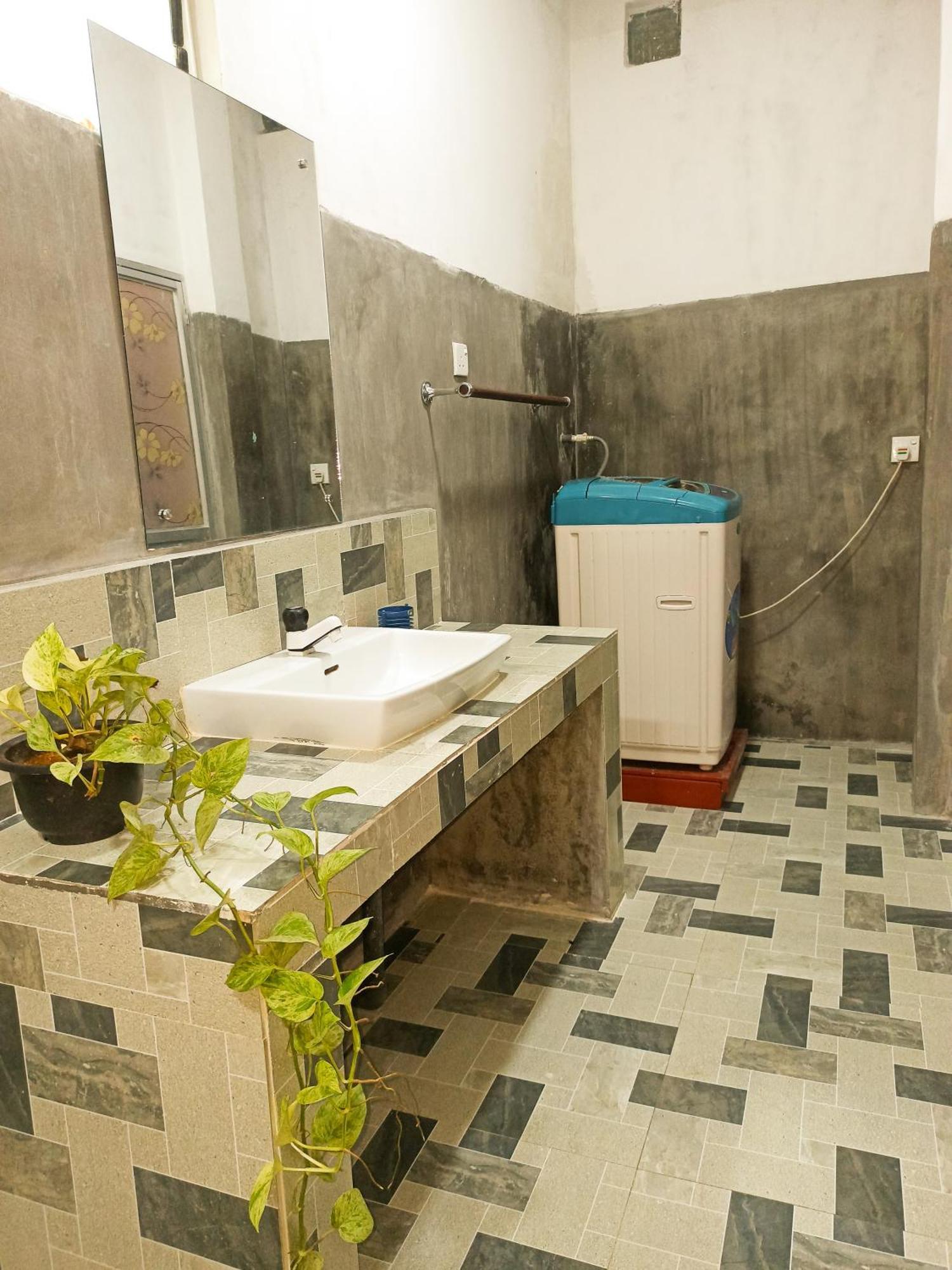 Maneesha Guest House 웰리가마 외부 사진