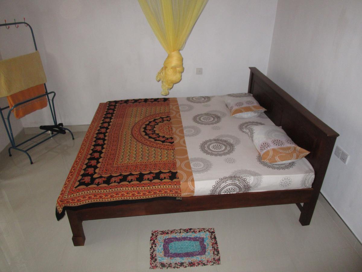 Maneesha Guest House 웰리가마 외부 사진